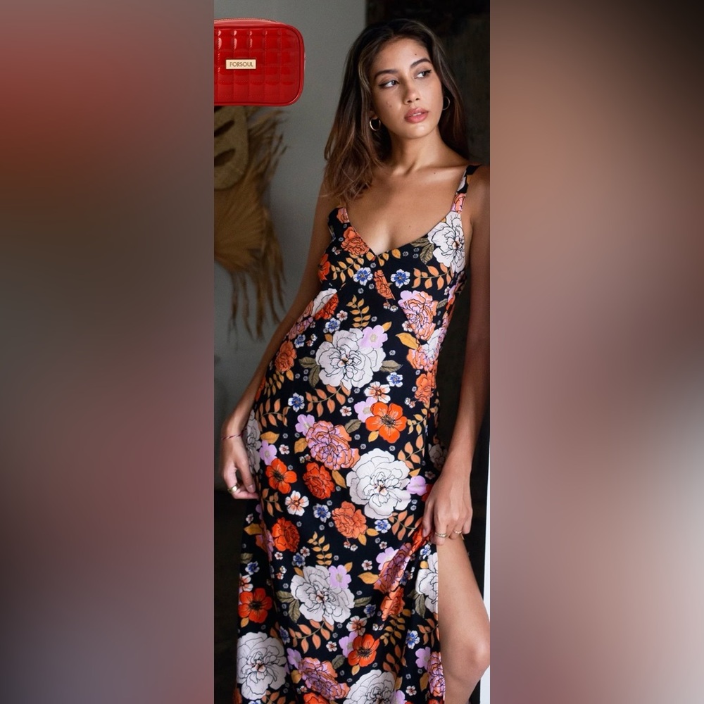 Forsoul Gardenia Black Midi Dress